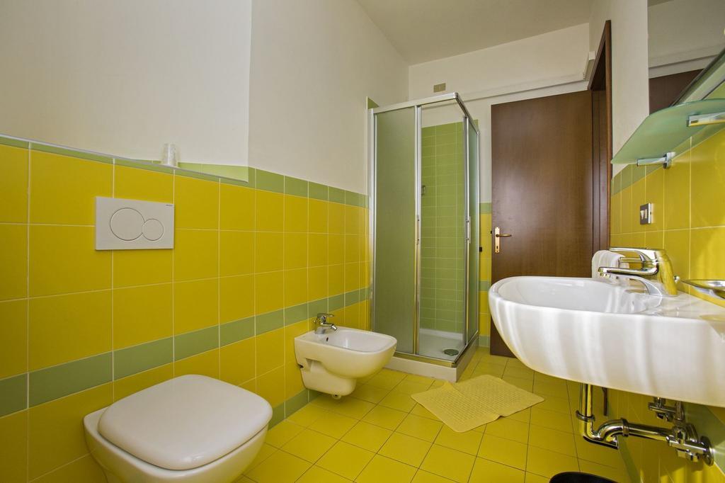 Hotel Esperia Альба-Адриатика Номер фото